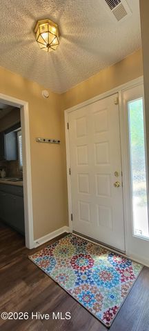 105 Sunshine Lane A, Winterville, NC 28590