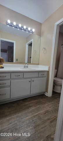 105 Sunshine Lane A, Winterville, NC 28590