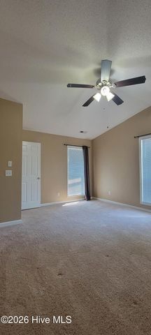 105 Sunshine Lane A, Winterville, NC 28590