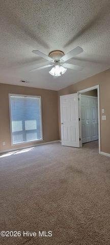105 Sunshine Lane A, Winterville, NC 28590