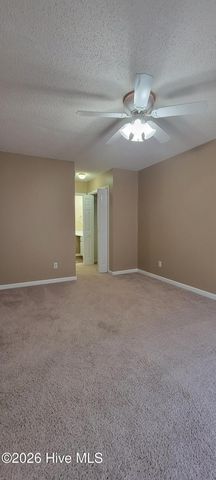 105 Sunshine Lane A, Winterville, NC 28590