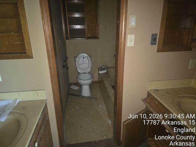 17787 15 Highway, England, AR 72046