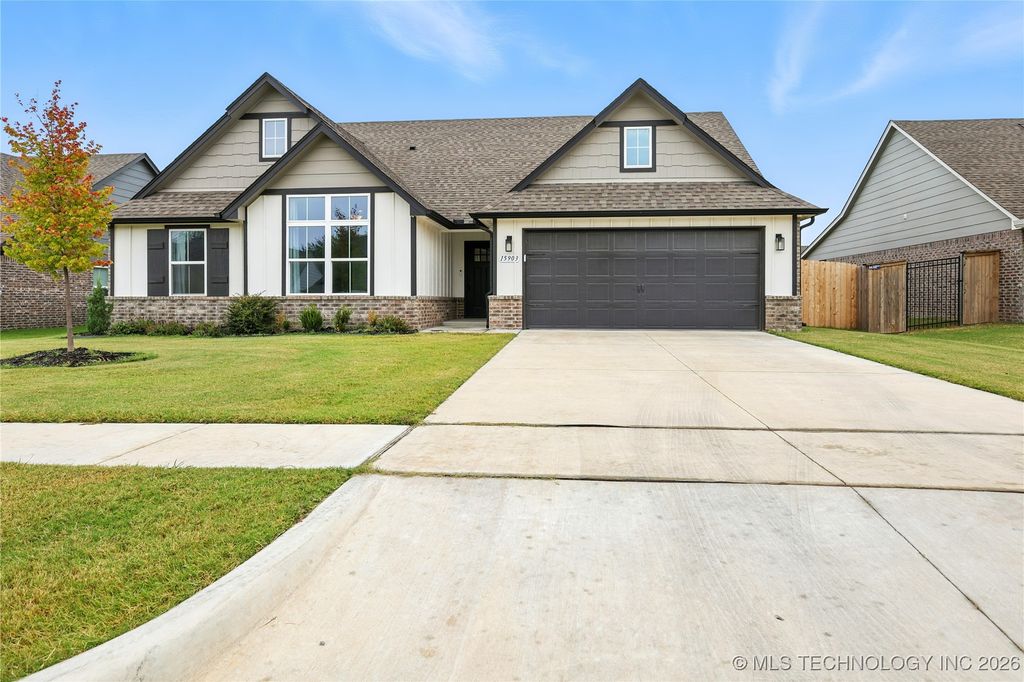 15903 E 74th Street North, Owasso, OK 74055
