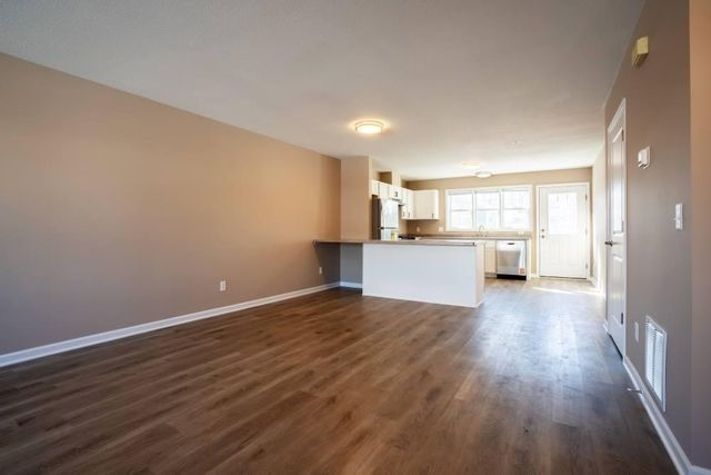1613 E 24th Street, Minneapolis, MN 55404