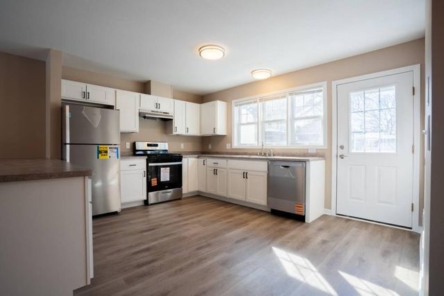 1613 E 24th Street, Minneapolis, MN 55404