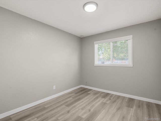 1180 Vaughn St, Aurora, CO 80011