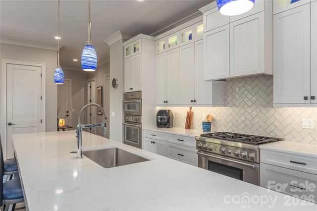 118 Still Water Lane, Fletcher, NC 28732
