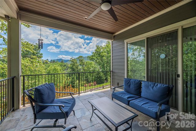 118 Still Water Lane, Fletcher, NC 28732