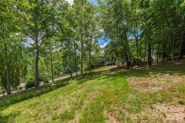 118 Still Water Lane, Fletcher, NC 28732
