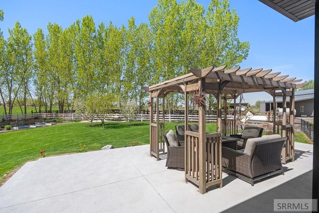 453 W 350 N, Blackfoot, ID 83221