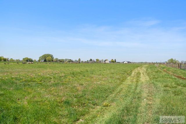 453 W 350 N, Blackfoot, ID 83221