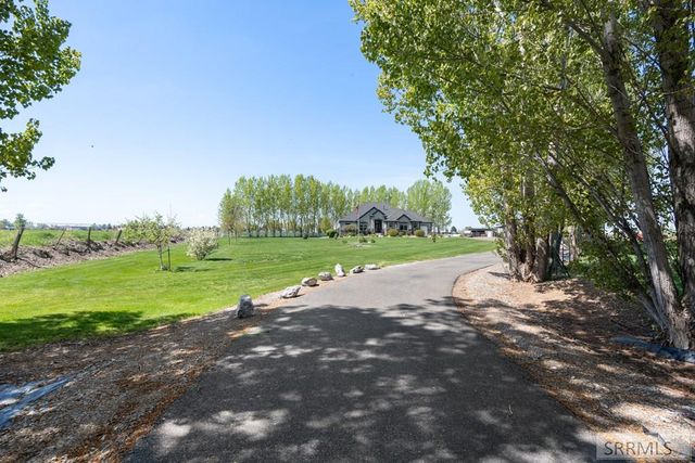 453 W 350 N, Blackfoot, ID 83221