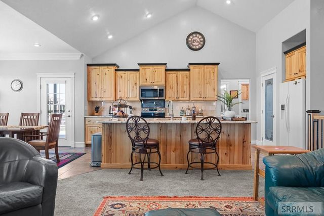 453 W 350 N, Blackfoot, ID 83221