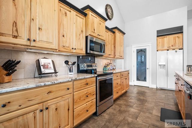 453 W 350 N, Blackfoot, ID 83221