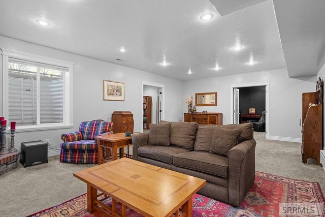 453 W 350 N, Blackfoot, ID 83221