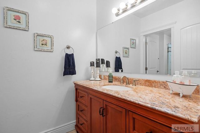 453 W 350 N, Blackfoot, ID 83221