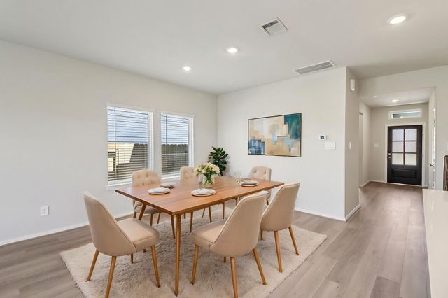 5104 Redbud Valley Drive, Pearland, TX 77584