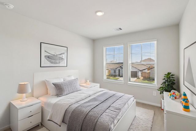 5104 Redbud Valley Drive, Pearland, TX 77584