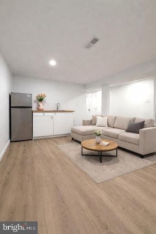 5326 9TH ST NW, Washington, DC 20011