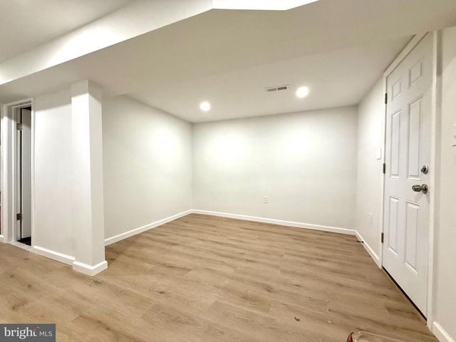 5326 9TH ST NW, Washington, DC 20011
