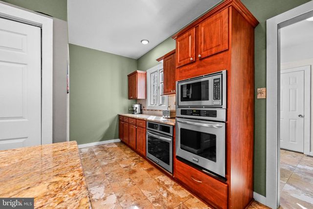 4 RIDGE CT, Medford, NJ 08055
