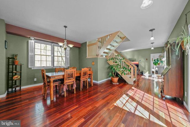 4 RIDGE CT, Medford, NJ 08055