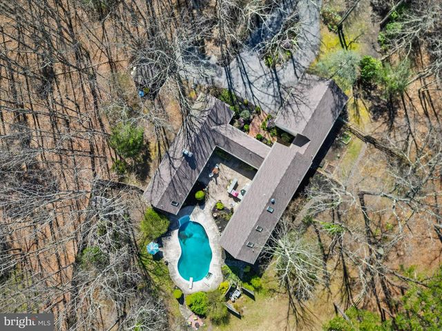 4 RIDGE CT, Medford, NJ 08055