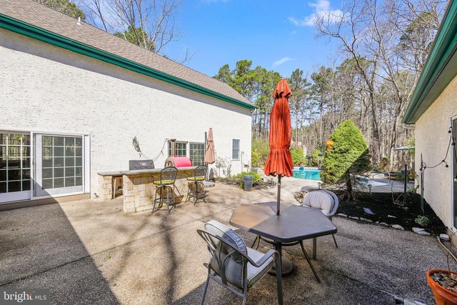 4 RIDGE CT, Medford, NJ 08055