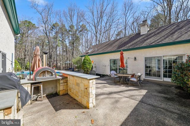4 RIDGE CT, Medford, NJ 08055
