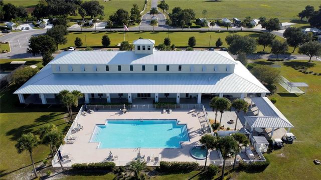 4933 SE 92ND BOULEVARD, Webster, FL 33597
