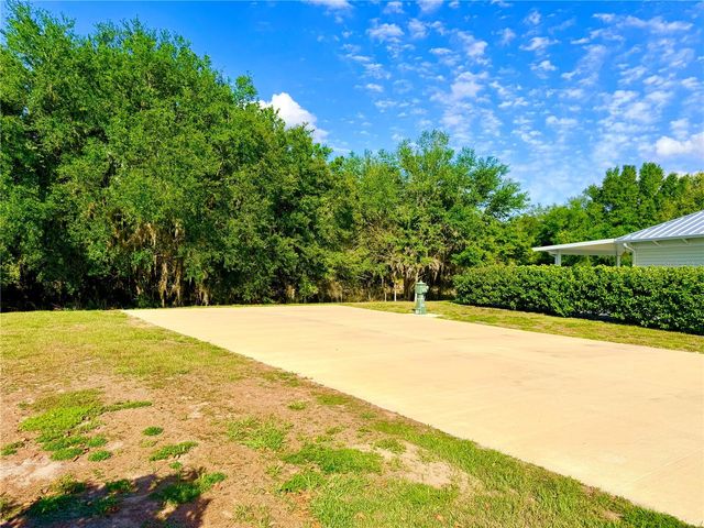 4933 SE 92ND BOULEVARD, Webster, FL 33597