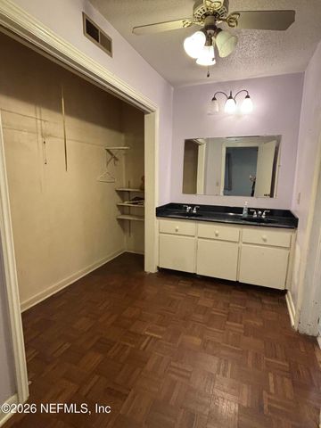 726 ST JOHNS Avenue, Green Cove Springs, FL 32043