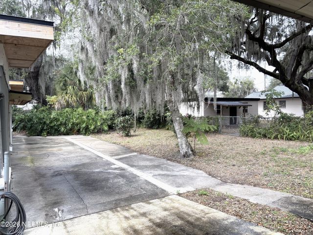 726 ST JOHNS Avenue, Green Cove Springs, FL 32043