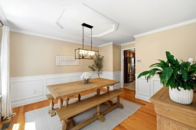 106 Valley Rd, Southampton, MA 01073