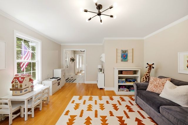 106 Valley Rd, Southampton, MA 01073