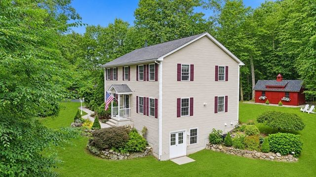 106 Valley Rd, Southampton, MA 01073