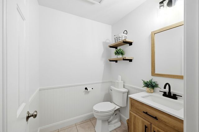 106 Valley Rd, Southampton, MA 01073