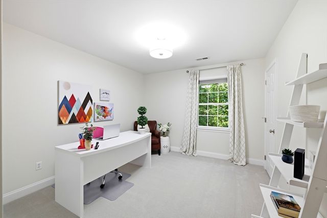 106 Valley Rd, Southampton, MA 01073