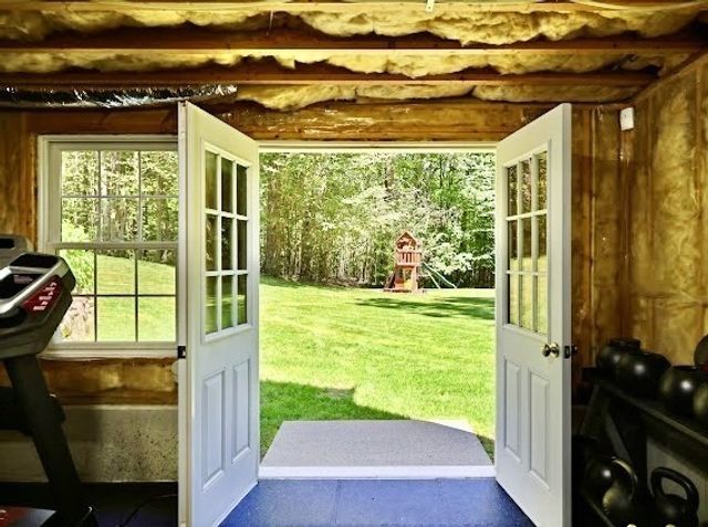106 Valley Rd, Southampton, MA 01073
