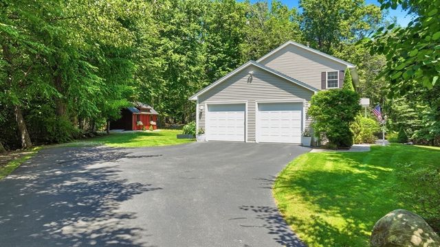 106 Valley Rd, Southampton, MA 01073
