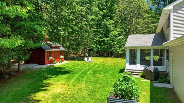 106 Valley Rd, Southampton, MA 01073