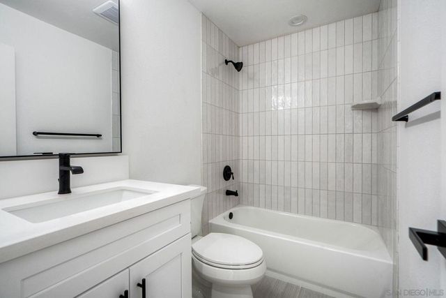 12634 Roberto Way, Poway, CA 92064