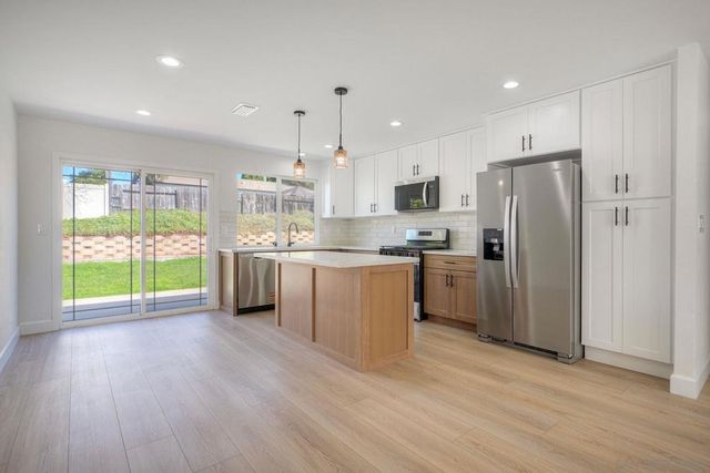 12634 Roberto Way, Poway, CA 92064