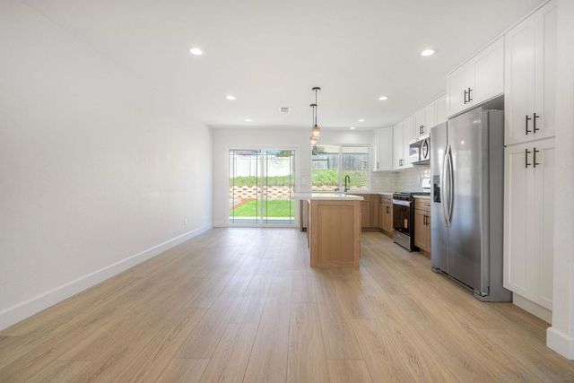 12634 Roberto Way, Poway, CA 92064