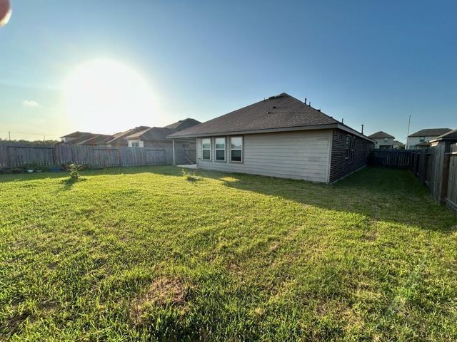 765 Camden Valley Lane, La Marque, TX 77568