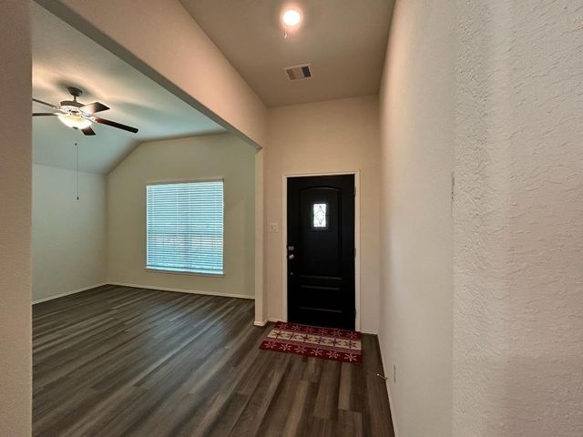 765 Camden Valley Lane, La Marque, TX 77568