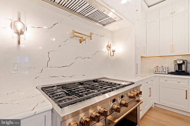 1223 FAIRMONT ST NW, Washington, DC 20009
