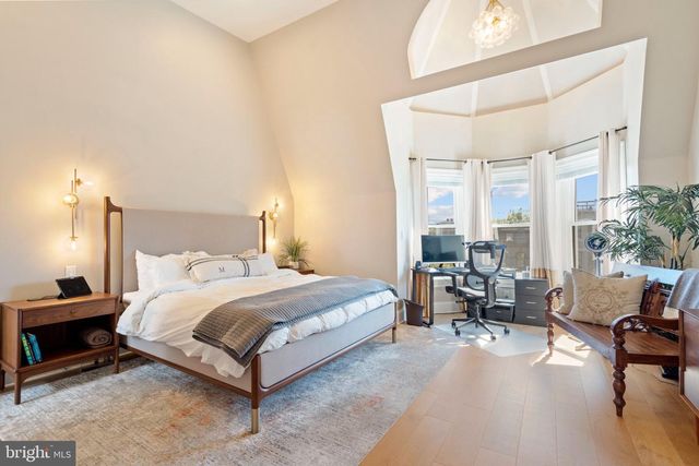 1223 FAIRMONT ST NW, Washington, DC 20009