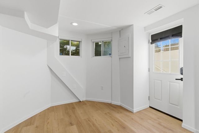 1223 FAIRMONT ST NW, Washington, DC 20009