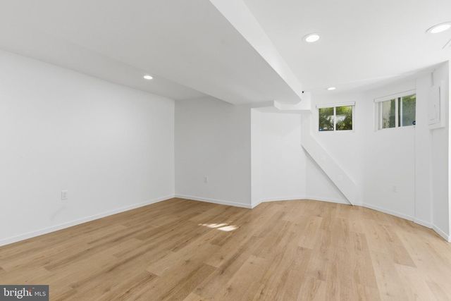 1223 FAIRMONT ST NW, Washington, DC 20009